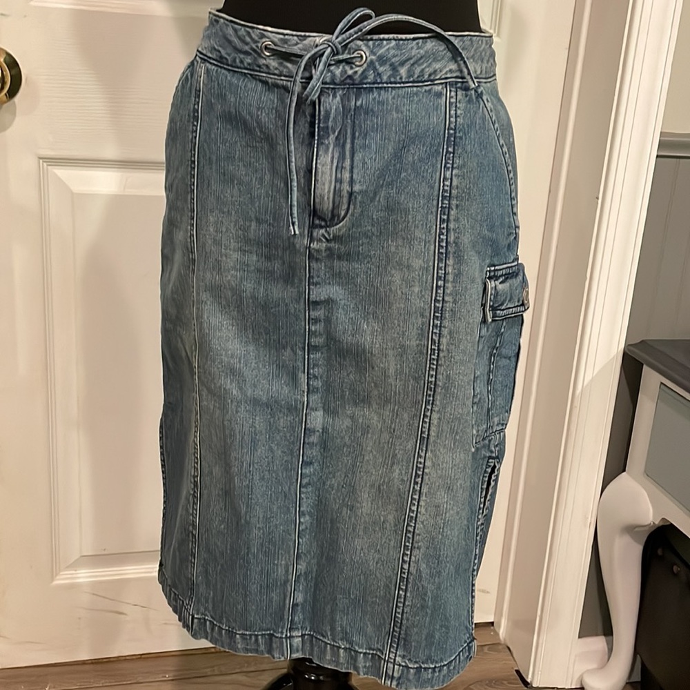 London Jean denim skirt with cargo pocket,size 4 - Picture 2 of 8